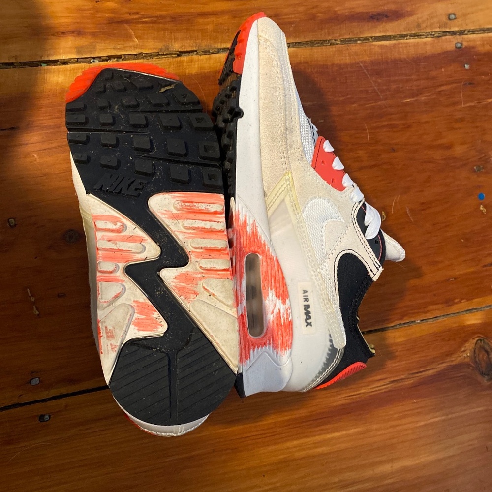 Men’s Airmax Size 8